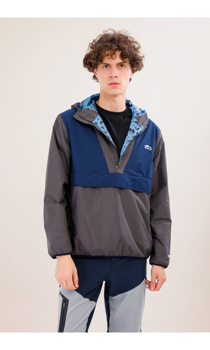 Flow Flex Ultra Hafif Su Geçirmez Hoodie – Gri / Lacivert (Derin Ufuklar), Çantaya Dönüşen Tasarım